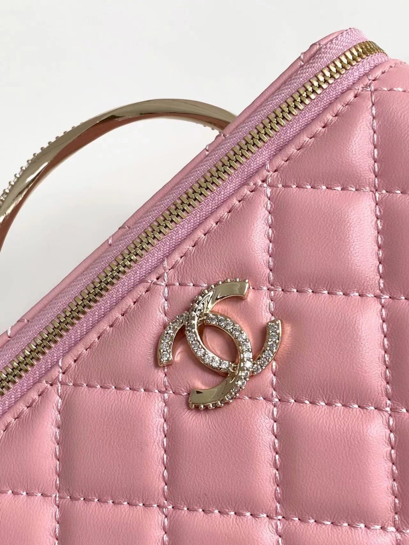 Ch**el cosmetic bags